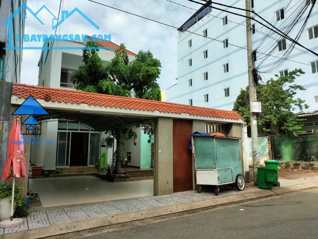 House for sale, 190 m², Thắng Tam