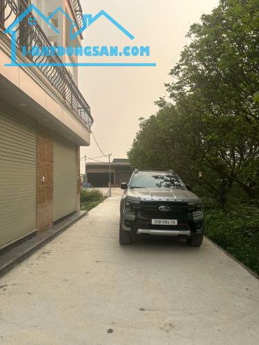 Tân Phú - Quốc Qai, Ô tô 15 chỗ đỗ cửa, diện tích vàng 43m2 mt 4m. Giá chỉ nhỉnh 3 tỷ.
