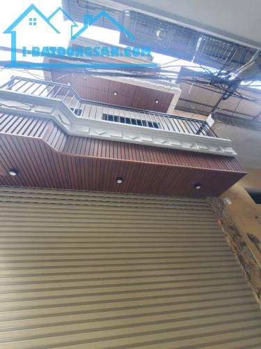 Bán nhà Sài Đồng,Long Biên 4 tầng,50m,mt5m oto vào nhà nhỉnh 9 tỷ