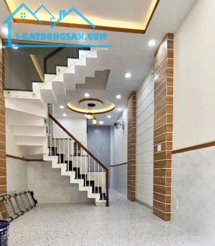Nhà mới đẹp 4 tầng, Hẻm Xe Hơi, Âu Cơ, Bảy Hiền, 39m2, hơn 7 tỷ TL