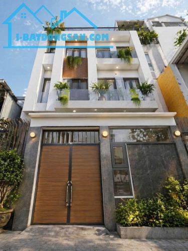 🏠 BÁN NHÀ CHÍNH CHỦ – PHAN VĂN TRỊ – 6.3 × 7M – 4 TẦNG – 7.9 TỶ