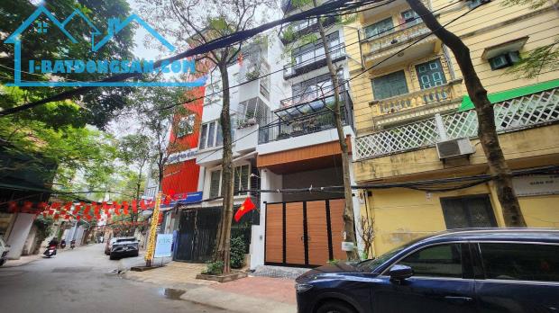 Phố Đê La Thành 58m2, 5 tầng, 2 mặt tiền ô tô thoải mái giá 25 tỷ gần Hồ Hoàng Cầu