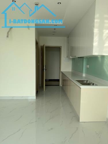 Bán căn hộ Bến Bình Đông, 1pn 49m2, cách quận 1 chỉ 10 phút, hot 3.36 tỷ (full 100%)