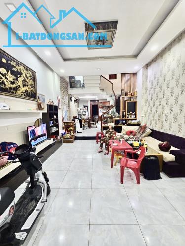 Продаётся дом, 62 м², Cẩm Lệ