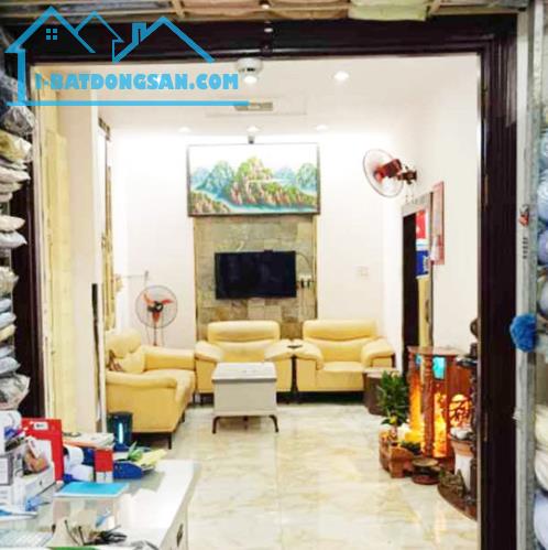 Nhà 4 tầng, mặt tiền ngang 12m, Ca Văn Thỉnh, Bảy Hiền, 106m2, hơn 16 tỷ TL