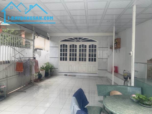 Nhà & dãy trọ Thạnh Mỹ Lợi – Dt 786m² (8.5 nở hậu 23) x 2 tầng – Dòng tiền 50tr/th