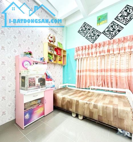 Bán nhà 4 tầng, Hẻm Xe Hơi, Âu Cơ, Bảy Hiền, 56m2, chỉ 7.x tỷ TL