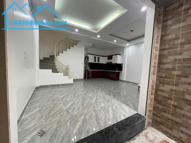 Nhà đẹp ngõ Đào Tấn, giá 7.8 tỷ, 40m2x4T, ở luôn, ẢNH THẬT