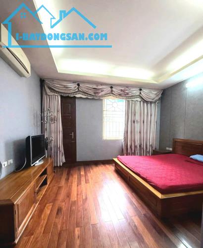 Phố Đại Cồ Việt 60m2, 6T thang máy Gara ô tô, MT4.4m ngay Công Viên Thống Nhất