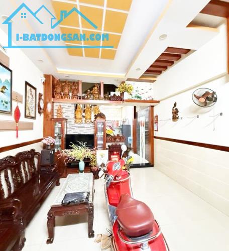 Bán nhà đẹp ở ngay, 4 tầng, Duy Tân, Tân Hòa, 4.3x14m, 66m2, chỉ 9.x tỷ TL