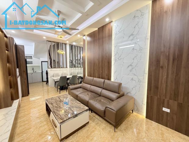 KĐT NGHĨA ĐÔ - HOÀNG QUỐC VIỆT 46m2