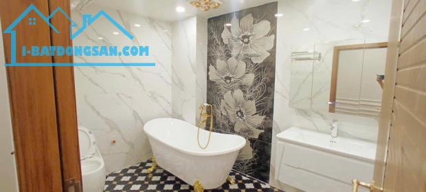 BÁN NHÀ PHỐ NGUYỄN ĐỨC CẢNH – HOÀNG MAI, 7 TẦNG THANG MÁY, NGÕ THÔNG Ô TÔ VÀO NHÀ.