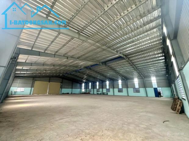 Bán nhà xường có khuôn viên hơn 9000m2, tại Hố Nai 3, Trảng Bom, giá 27 tỷ.