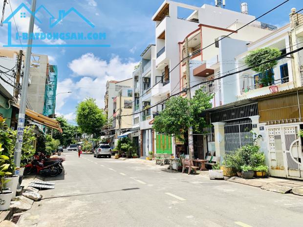 Bán nhà MT đường Lê Thiệt - P. Phú Thọ Hoà - DT: 4x23m - trệt 2 lầu - Giá 9.5 tỷ TL