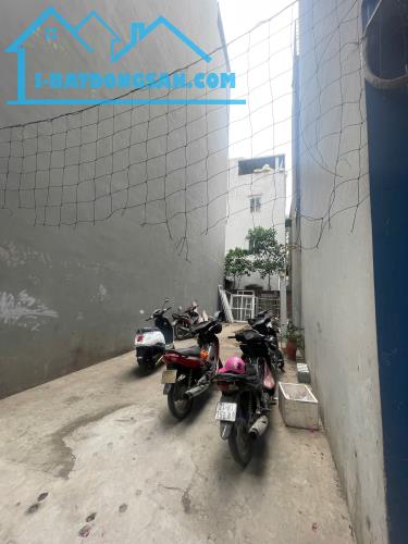 BÁN ĐẤT VŨ ĐỨC THẬN (SAU BIG C LONG BIÊN)- 71M, ĐẤT VUÔNG - PHÙ HỢP ĐẦU TƯ, XÂY CĂN HỘ DV