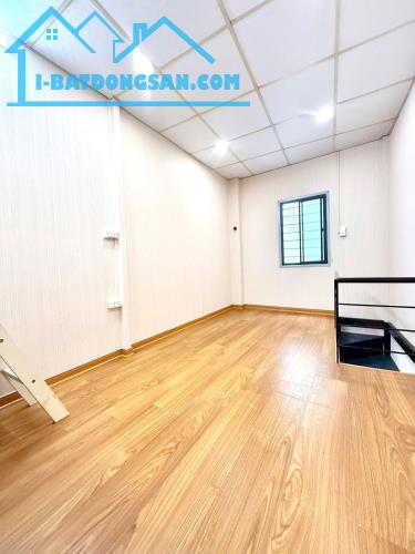 Bán nhanh nhà ngõ Chợ Khâm Thiên, giá 3.5 tỷ, 15m2x5T, ẢNH THẬT