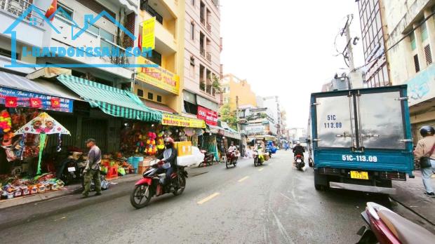 MẶT TIỀN CHỢ BÌNH TÂY QUẬN 6- 4X20M- 5 TẦNG