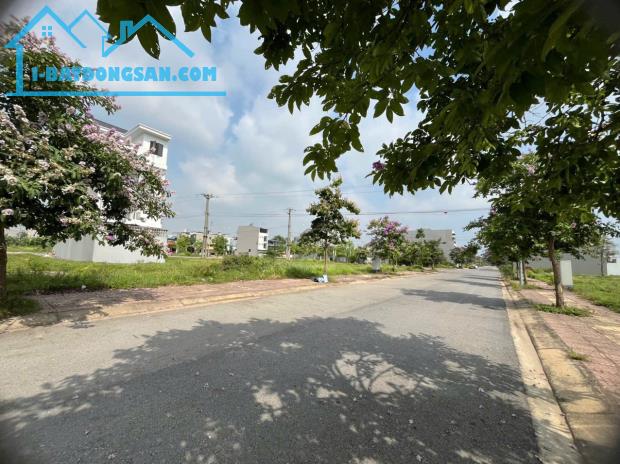 🔥 CHỈ 4,1 TỶ SỞ HỮU NGAY LÔ ĐẤT ĐẸP KĐT NAM VĨNH YÊN – THANH TRÙ DT108m MT6m SẴN SỔ CC