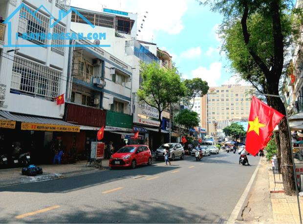 Bán Lô Đất Mặt Tiền Siêu Vip Quận 5 - 59m²(3.9 x 15) Khu Vực Kinh Doanh Vàng - 21.5 Tỷ 💥