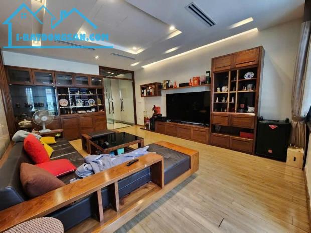 Phố Đỗ Quang 58m2, 5T, MT4.8m Gara ô tô tránh kinh doanh giá 25 tỷ hiếm Cầu Giấy