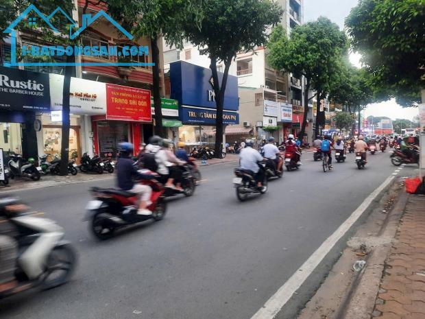 MẶT TIỀN ÔNG ÍCH KHIÊM QUẬN 11, 63M2, 5 TẦNG KINH DOANH TỐT