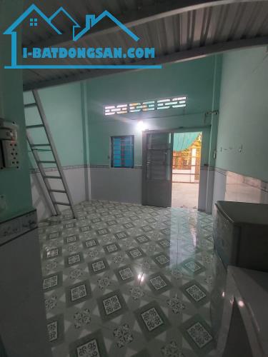 GẤP!! Bán dãy trọ 7p 130m2 ngay KCN Tây Bắc Củ Chi giá 1 tỷ 1 SHR