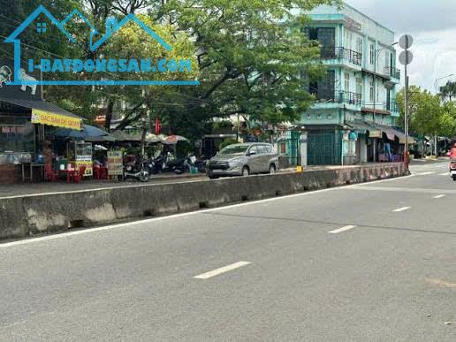 SIÊU PHẨM MT DƯƠNG THỊ GIANG – 800M² – DÒNG TIỀN KHỦNG - NGANG 16M HIẾM