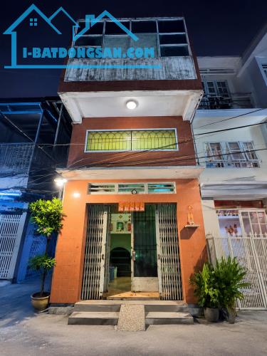 Bán Nhà Quận 5 Tiện Trang Trí Mới - 32m² x 4 Tầng - Có 5PN - Hẻm 3,5m Thông - Giá 5,8 Tỷ
