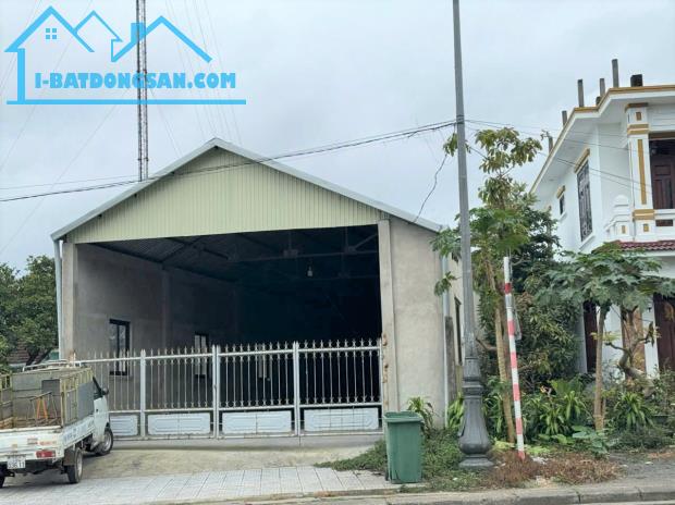 BÁN NHÀ KHO 212,4M2 MẶT TIỀN ĐƯỜNG NGUYỄN TẤT THÀNH, TP HUẾ, GẦN ĐỐI DIỆN CHỢ DẠ LÊ