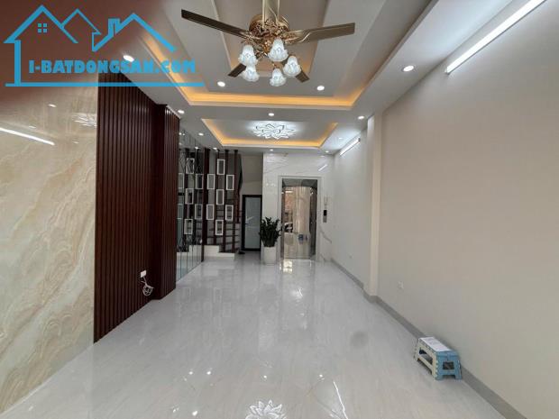BÁN NHÀ MỚI 5 TẦNG THANG MÁY, Ô TÔ ĐỖ CỬA, GẦN NGÃ TƯ MINH KHAI – BẠCH MAI.