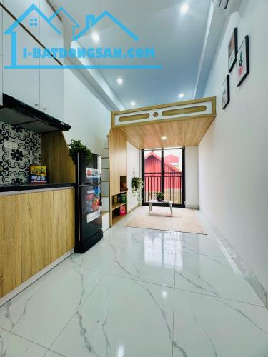 🔥 CỰC PHẨM CCMN MINH KHAI - HAI BÀ TRƯNG - 14 PHÒNG KHÉP KÍN 15.X ty 0988183817