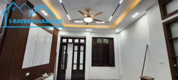 Bán nhà 4 tầng 36/40m2 ngay sau Bể Bơi Đa sỹ ,full nội thất ,giá nhỉnh 6 tỷ thương lượng