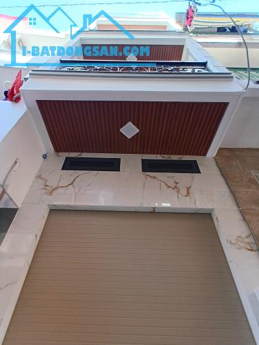 Nhà Mới Q.10 Ở Ngay 4 Tầng Hẻm Xe Hơi - Chỉ 450m Đến Trường Đại Học Kinh Tế - Giá 7,8 Tỷ