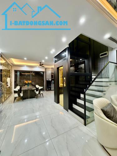 Bán nhà mặt phố Nguyễn Thị Định_99m2_Hai mặt tiền siêu vip_Kinh doanh vỉa hè_Tặng nội thất