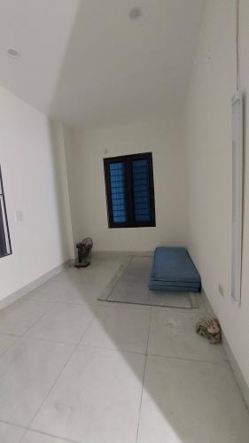 Bán 1 căn nhà như ý tại Uy Nỗ 45m2, 4T, mt 7m, 4.5 tỷ, Đông Anh, gần hồ, ô tô tránh.