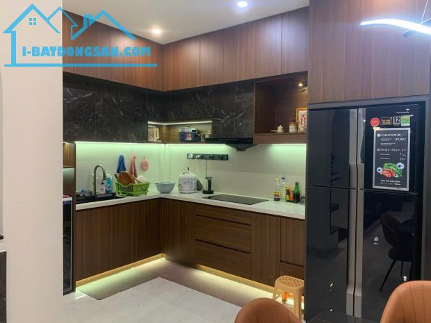 Bán nhà liền kề daliha đã hoàn thiện nội thất. view công viên. chỉ sách vali vào ở - Vị tr