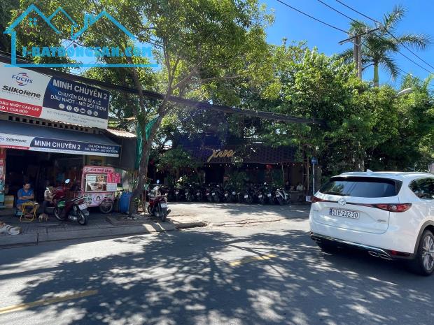 Cần bán đất 175 Đình Phong Phú, P.TNPB, Q9 cũ, DT 81m2 (4,5 x 18) giá 6,2 tỷ