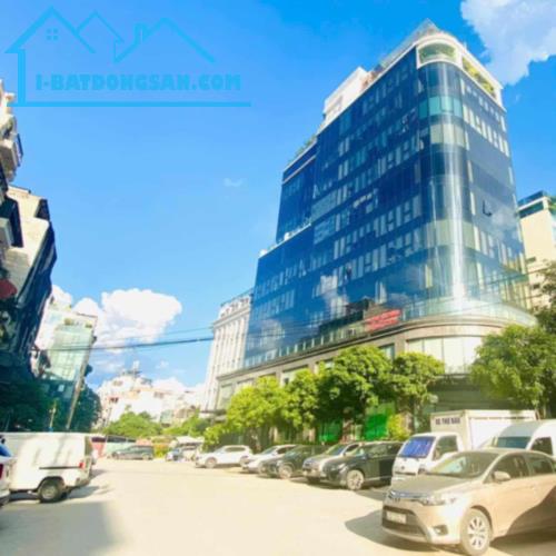 BÁN GẤP MẢNH ĐẤT VÀNG GIANG VĂN MINH PHỐ VIP BA ĐÌNH KD, GARA ÔTÔ 48M 25 TỶ.