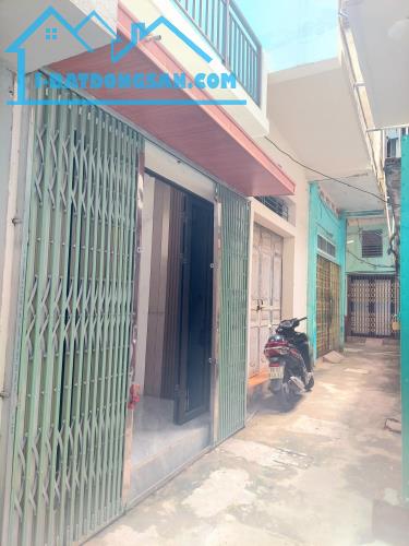 BÁN NHÀ 960 TRIỆU, NGÕ NÔNG ĐƯỜNG NGÔ QUYỀN, 25 M2 x 2 TẦNG
