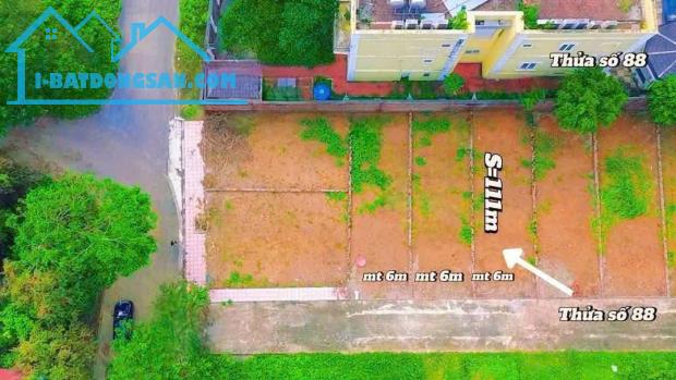 BÁN LÔ ĐẤT 111m2 SÁT TÁI ĐỊNH CƯ VAI RÉO