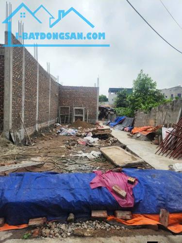 Bán đất lô góc khu 3 Việt Hòa Hải Dương, 69m2, ngõ ô tô, giá 1.36 tỷ