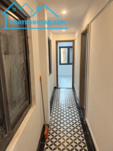 Nhà đẹp đầu ngõ Tây Sơn, giá 28.6 tỷ, gần 87m2x7T, KD, ẢNH THẬT
