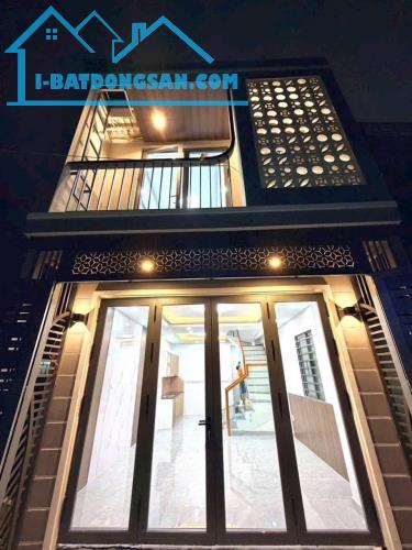 CẠNH BÀ HOM QUẬN 6 - 53M2 (4.1 X 13) - 2 TẦNG 3PN MỚI ĐẸP - CHỈ NHỈNH 5 TỶ