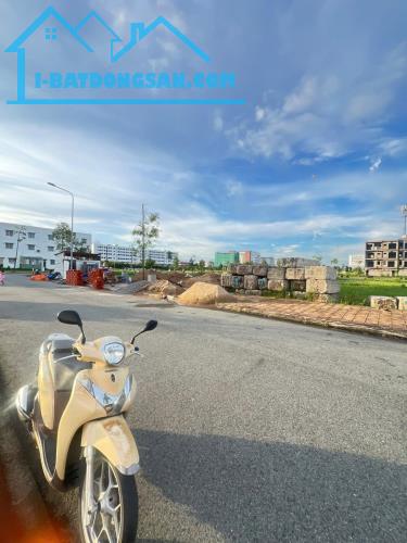 🏡BÁN 03 NỀN LIỀN KỀ-KHU ĐÔ THỊ MỚI HỒNG PHÁT☎️Liên 0939.86.87.88 (Gặp Bưởi Miền Tây)