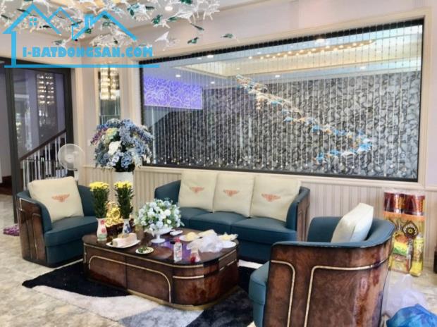 Продаётся дом, 245 м², Cẩm Lệ