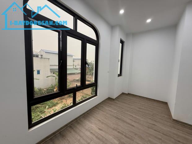 BÁN NHÀ 2 TẦNG MỚI ĐẸP TẠI TÂN XÃ – FULL CÔNG NĂNG – DỌN VỀ Ở NGAY