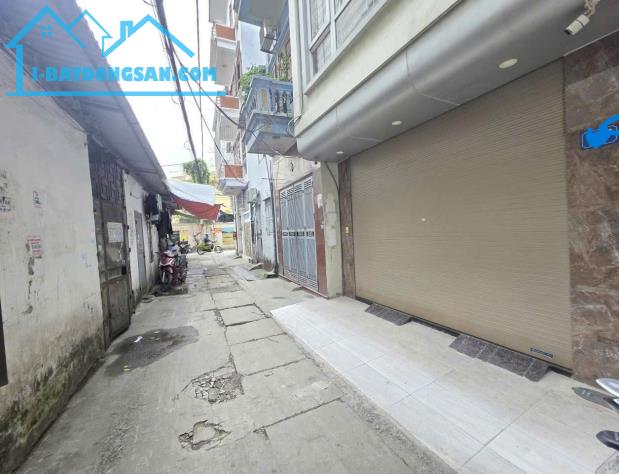 ✅BÁN NHÀ NGÕ 72 DƯƠNG QUẢNG HÀM 37 M2 5TẦNG, MẶT TIỀN 3.5M - Ô TÔ ĐI QUA NHÀ.