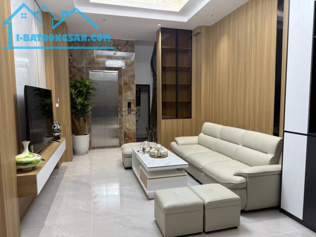💎 HIẾM! NHÀ LÔ GÓC KHU HỒ TÂY - THANG MÁY - 7 TẦNG - PHÙ HỢP APARTMENT CHO THUÊ