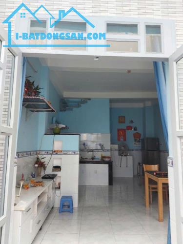 CHỈ 3,5 TỶ CÓ NHÀ PHÚ THUẬN ,Q7 - (4X11) 2 TẦNG -2PN - , SỔ HỒNG RIÊNG HOÀN CÔNG