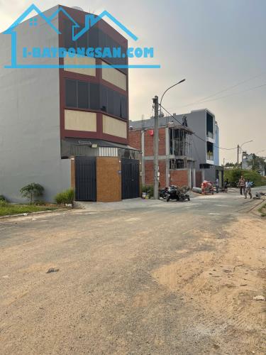 CẮT LỖ BÁN NHANH NỀN ĐẤT SỔ ĐỎ VẠN PHÁT ĐẠT, BƯNG ÔNG THOÀN QUẬN 9.